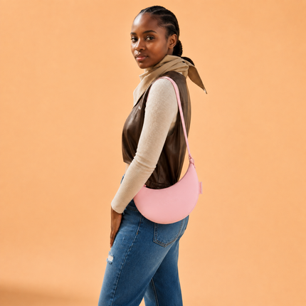 Banana_Bag_LIFESTYLE_PINK