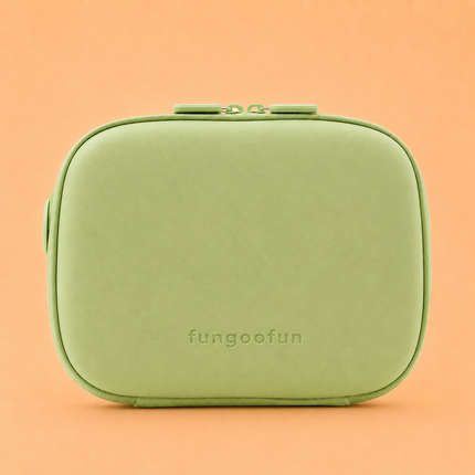 Cosmetic_bag_with_mirror_green_1