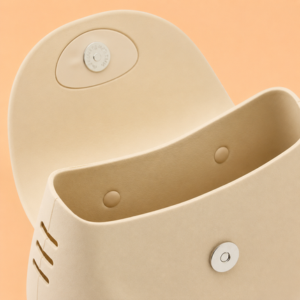 Gourd_Crossbody_beige_1