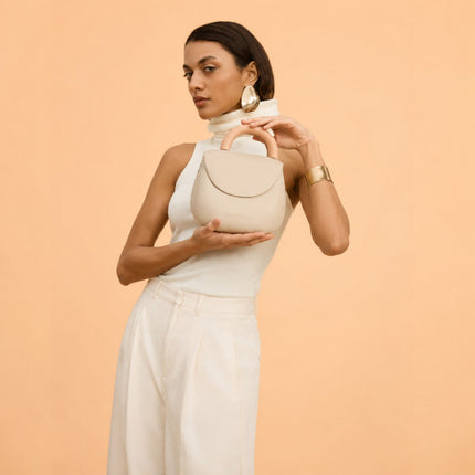 Gourd_Crossbody_beige_4