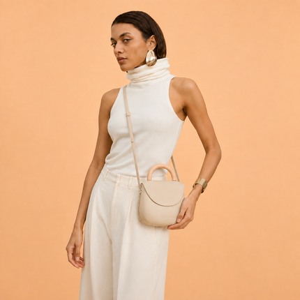Gourd_Crossbody_beige_5