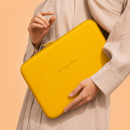 LightTide_laptop_Sleeve_16_Inch_yellow_lifestyle