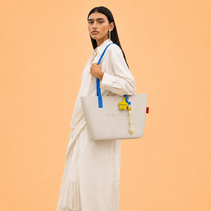 Nomad_White_Shoulder